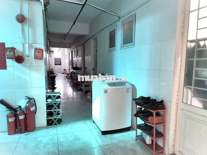 Phòng quận 7 RỘNG, Gác Cao, TIỆN NGHI HOÀN HẢO - Xung quanh có mọi thứ