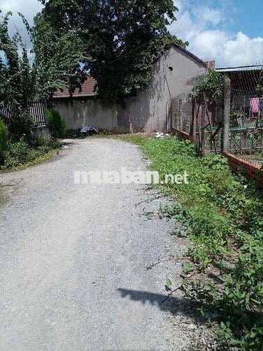 đất nền thổ cư  170 m2 Đức hoà long an cũ ( *** gặp anh minh