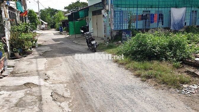 Đất thổ cư DT 8m*25m, hẻm xe tải, gần chợ Đại Hải,Cv sinh thái Hóc Môn