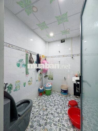 Cần bán gấp căn nhà cấp 4 ở Đ.Nguyễn Thị Lắng 135m2 SHR giá 1 tỉ 010tr