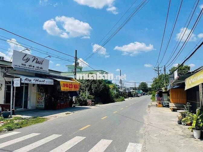 Bán Gấp Lô Góc 180M2 6x30 ngay chợ Việt Kiều sổ riêng có Thương Lượng