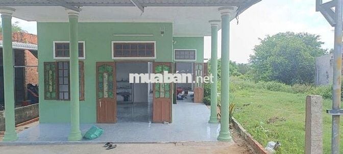 Nhà mặt tiền đường nhựa lớn TT.Ma Lâm