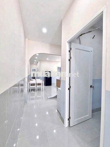 Bán gấp căn nhà ở ngay Thới Tam Thôn , Hóc Môn 88m2 SHR giá 1 tỉ 300tr