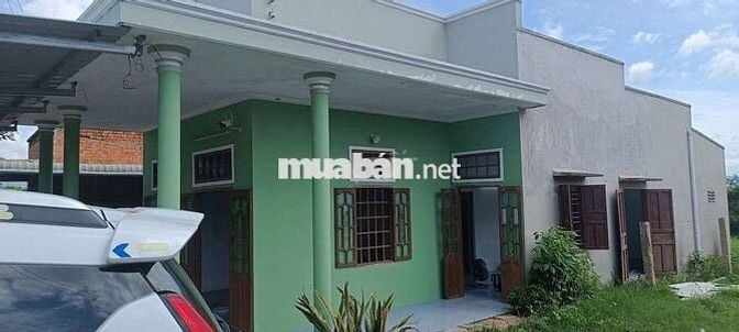 Nhà mặt tiền đường nhựa lớn TT.Ma Lâm