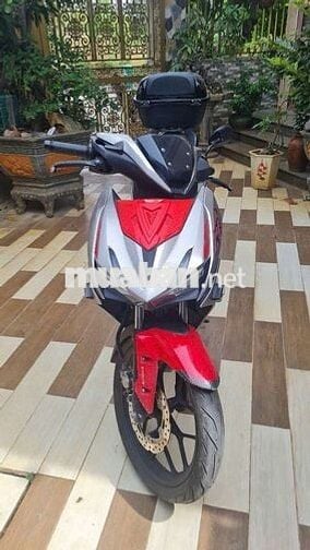 Honda Winner X Bạc đỏ