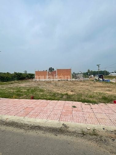 Cần Bán Gấp – Đất An Viễn Sau UBND, Trung Tâm Xã, Giá Rẻ Nhất Khu!