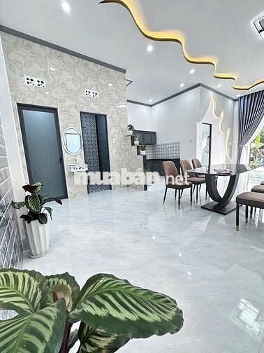 Bán gấp căn nhà ở mới toanh ở xã Phước Hiệp,Củ Chi 140m2 SHR giá 950tr