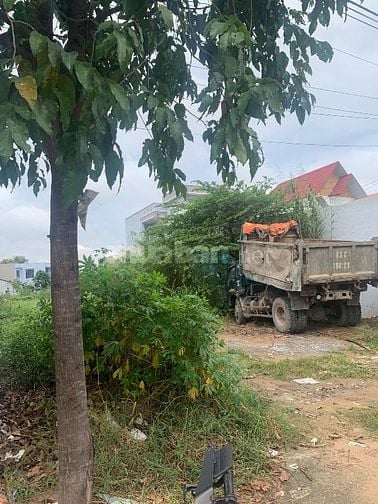 🔥 BÁN LÔ ĐẤT NỀN MT ĐƯỜNG NGUYỄN TRUNG TRỰC, TT. BẾN LỨC CHỈ 830TR 