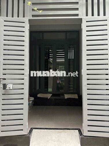 Cho thuê Nhà riêng 130m2, 1trệt, 3 lầu, 1 sân thượng