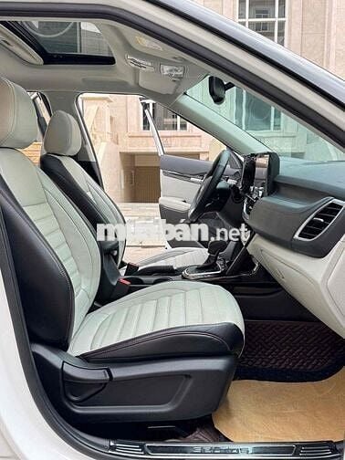 Kia Seltos 2020 1.4 Premium 13.000km Trắng