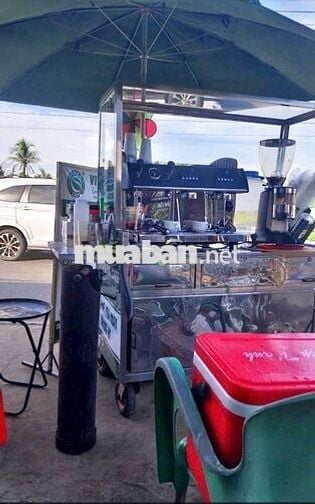 Nhà mặt tiền đường tránh QL50 137m2 giá 4.5 tỷ sổ riêng tiện ở và KD