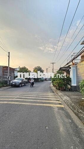 đất 672m2 có 200m Thổ 9,65 tỷ MT Xuân Thới Thượng 20 HCM hàng hiếm