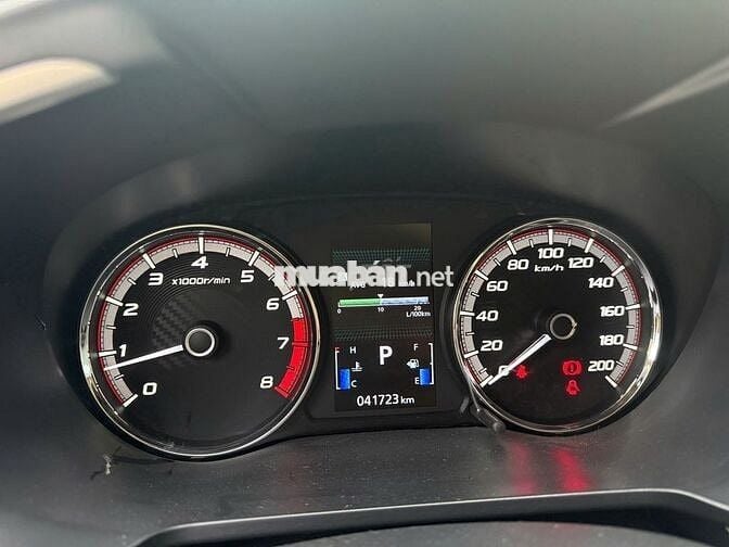 Mitsubishi Xpander 2019 AT Nâu - 29000 km