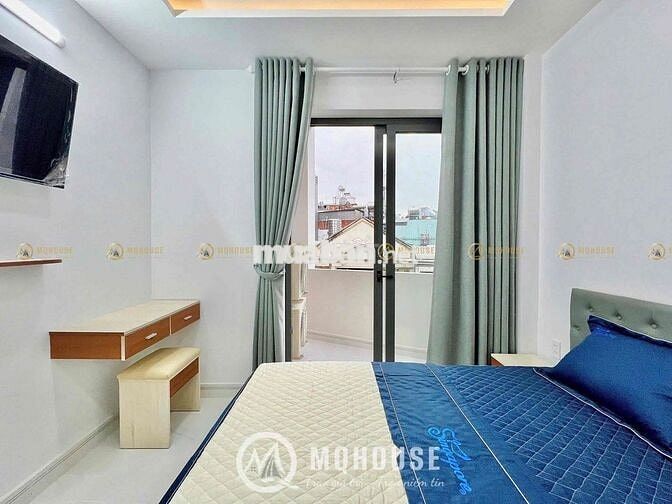 CĂN HỘ CAO CẤP FULL NỘI THẤT BẢO VỆ 247 PCCC 2PN 2WC - 1PN 1WC SÂN BAY