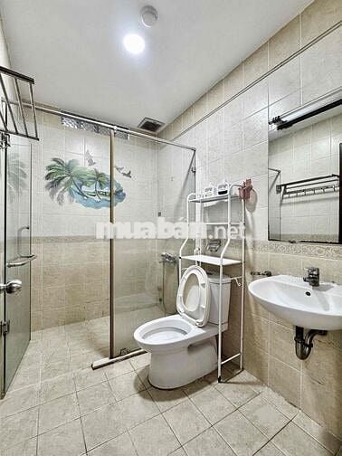 Chính chủ nhà full nội thất 2PN tách bếp ban công lớn ngay Sân Bay TSN