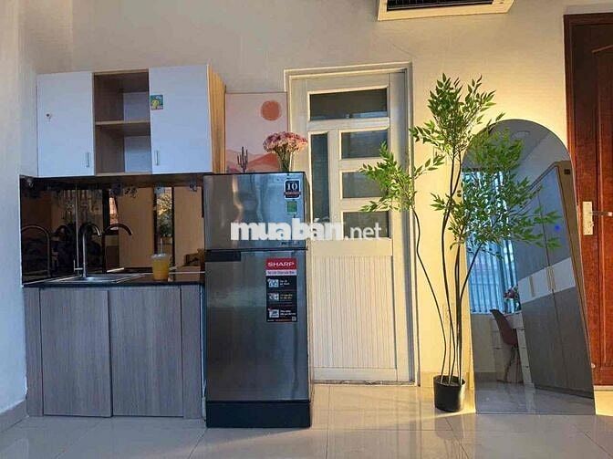 CHO THUÊ CĂN HỘ STUDIO FULL NỘI THẤT NGAY MŨI TÀU TRƯỜNG CHINH