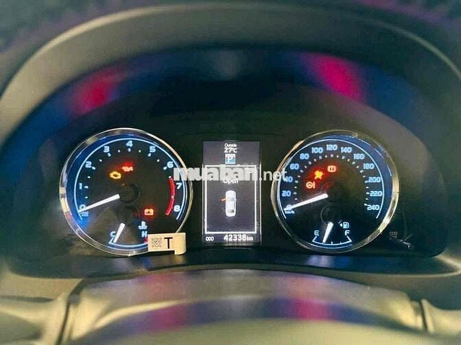 Toyota Corola Altis 1.8G 2021 Xem xe thương lượng