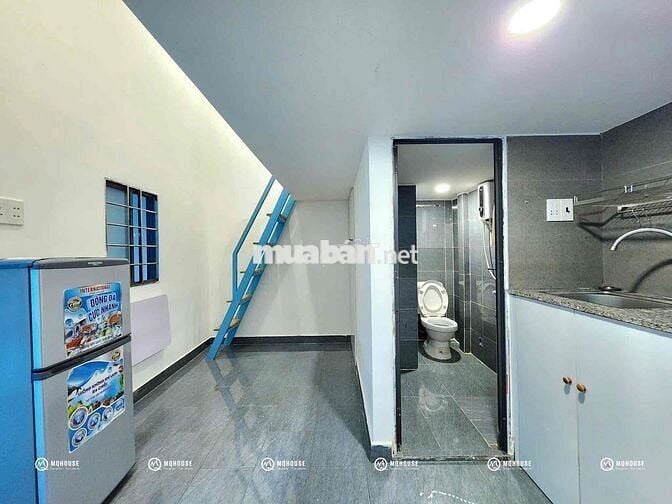 CHO THUÊ PHÒNG DUPLEX FULL NỘI THẤT MÁY GIẶT RIÊNG NGAY AEON MALL TP.