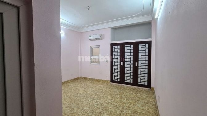 Cho thuê nhà khu dịch Vụ Vạn Phúc, 65 m2  x 3.5 Tầng, đường oto tránh