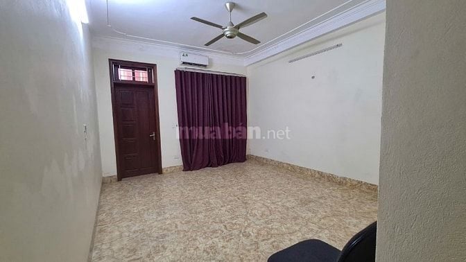 Cho thuê nhà khu dịch Vụ Vạn Phúc, 65 m2  x 3.5 Tầng, đường oto tránh