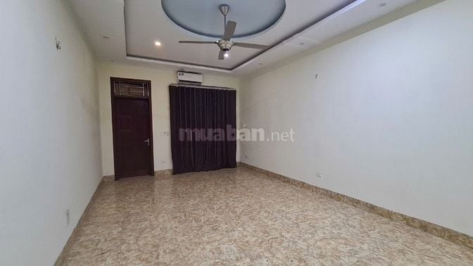 Cho thuê nhà khu dịch Vụ Vạn Phúc, 65 m2  x 3.5 Tầng, đường oto tránh