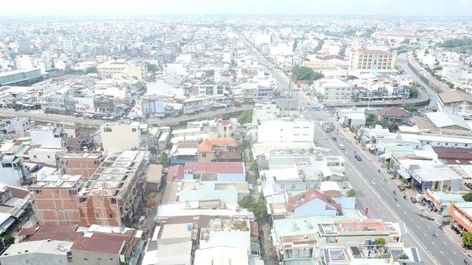 Bán 16 căn nhà phố 4,5 tấm giá chỉ 6,6 tỷ/căn đang xây bao hoàn công