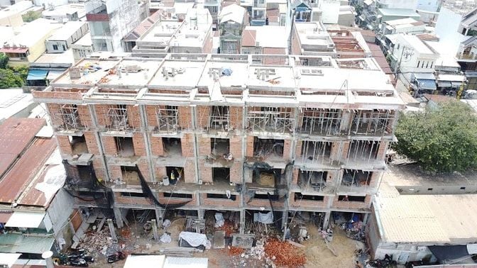 Bán 16 căn nhà phố 4,5 tấm giá chỉ 6,6 tỷ/căn đang xây bao hoàn công