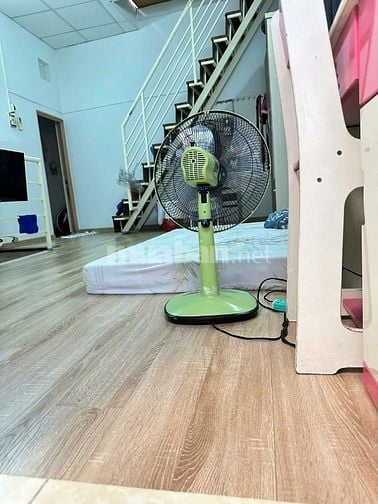 Bán Nhà 16/10 Bùi Thế Mỹ  30m2 2 lầu 3.65 tỷ tl