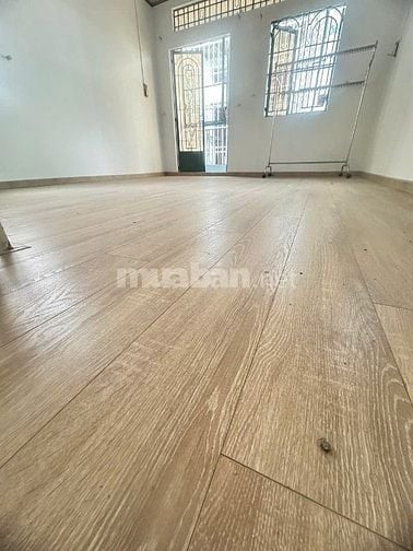 Bán Nhà 16/10 Bùi Thế Mỹ  30m2 2 lầu 3.65 tỷ tl