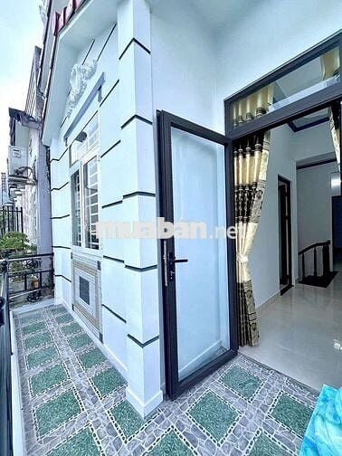 Căn nhà cần bán gấp, vị trí siêu đẹp, giá mềmTrung Chánh,Hóc Môn950tr