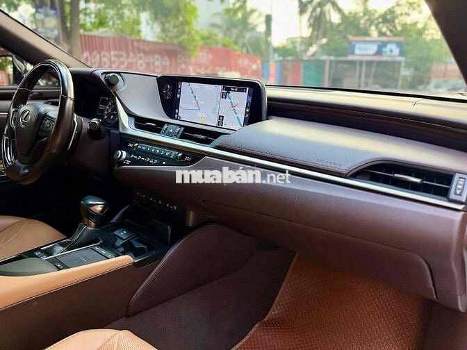 Lexus ES250 Model 2022 Trắng nâu đẹo hết bài