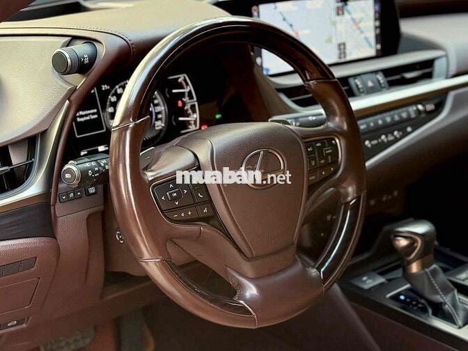Lexus ES250 Model 2022 Trắng nâu đẹo hết bài