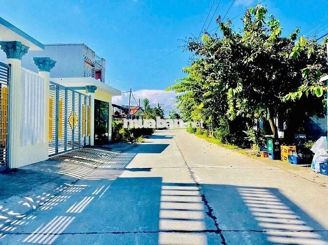 Chính chủ cần bán 2 lô mặt tiền 260m2 780triệu/lô  đang lên đường nhựA