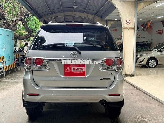 Toyota Fortuner 2014 2.7V AT