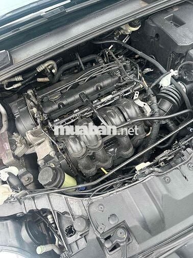 cần bán  Ford Focus 2013  1.6 AT - 95.000km