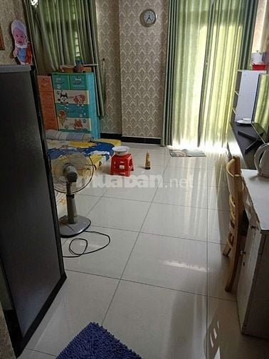 Bán nhà đối diện công viên KDC Nam Hùng Vương Bình Tân – hầm 2 lầu ST 