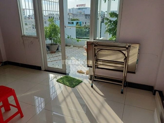 Bán nhà đối diện công viên KDC Nam Hùng Vương Bình Tân – hầm 2 lầu ST 