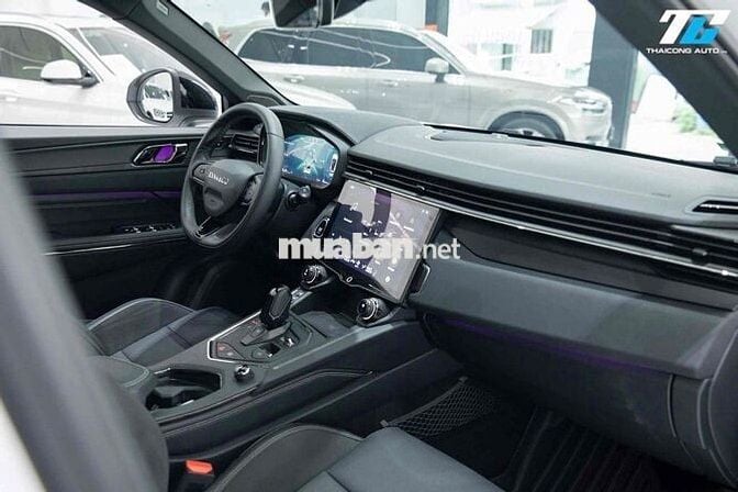 Lynk&Co 01 Pro sản xuất 2025 - 2800 km