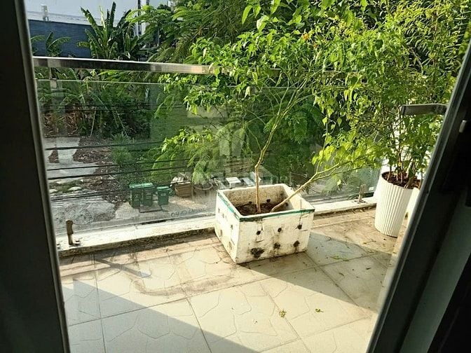 Bán nhà đối diện công viên KDC Nam Hùng Vương Bình Tân – hầm 2 lầu ST 