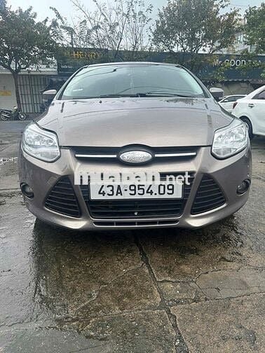 cần bán  Ford Focus 2013  1.6 AT - 95.000km
