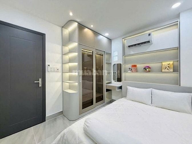 Bán nhà hẻm xe hơi đường Nguyễn Văn Khối, P.9, 4 x 11, giá 4.68 tỷ tl