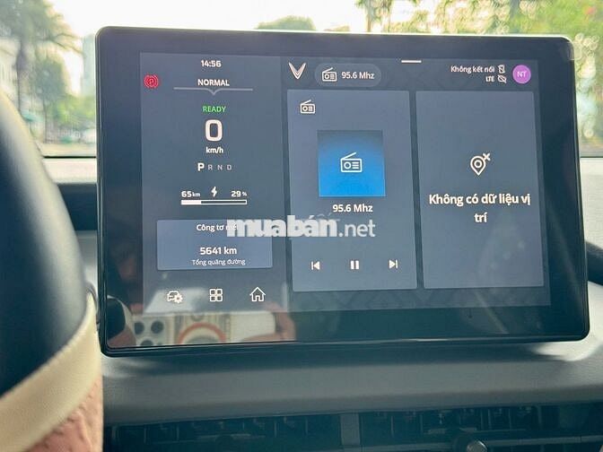 VinFast VF3 2025 - Màu hồng - 5600km - Mua pin