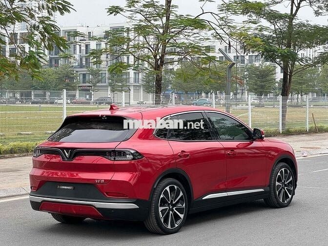 VF8 Plus 2023 GF Mua Pin SDI giảm 70tr đổi xe xăng