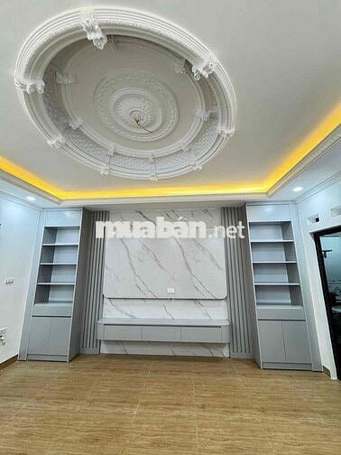 Tầm 120tr/m có nhà mới thang máy Vĩnh Quỳnh-4 chỗ qua-70m*5T;MT4m;5N