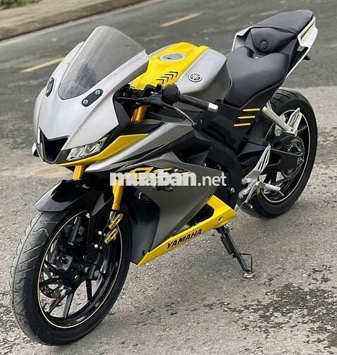 Yamaha R15 V3 Vàng Xám 11000 km