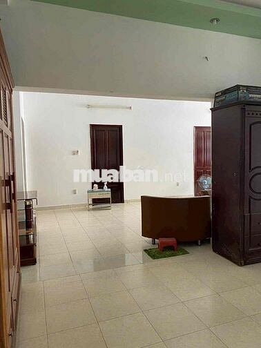 Cần bán chung cư Nhất Lan A-B Ngay BV Quốc Ánh.80m2. 2pn2wc.SHR 2,5 tỷ