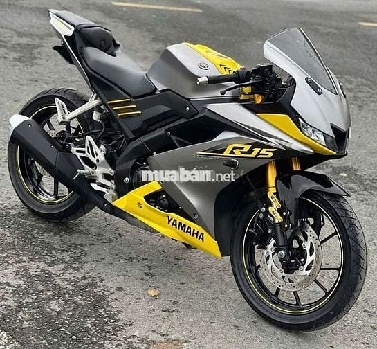Yamaha R15 V3 Vàng Xám 11000 km