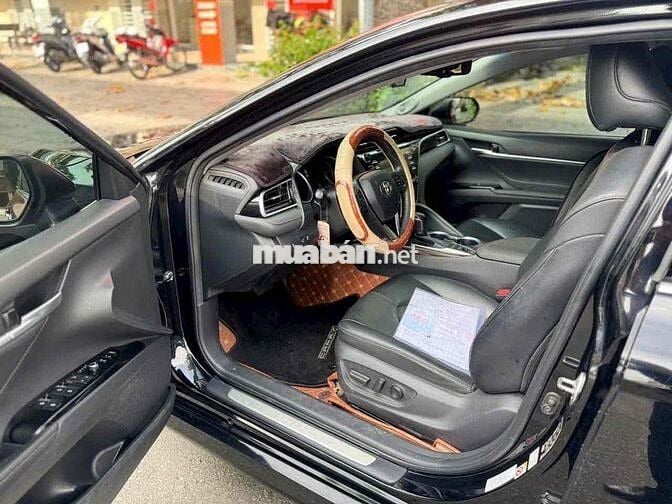 Toyota Camry 2020 2.5Q - 55000 km