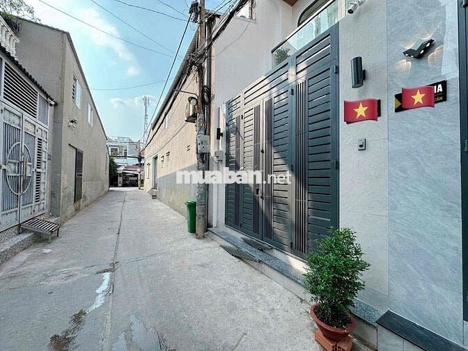 NHÀ BÌNH TÂN (4M x 17M) GIÁP TÊN LỬA, BẾN XE MIỀN TÂY. ĐƯỜNG 6M THÔNG