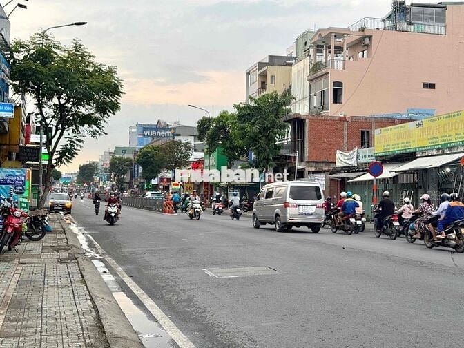 MẶT TIỀN NGUYỄN OANH- 120M2 (5,3x23 NỞ HẬU)- GẦN CẦU AN LỘC- NHỈNH 10T